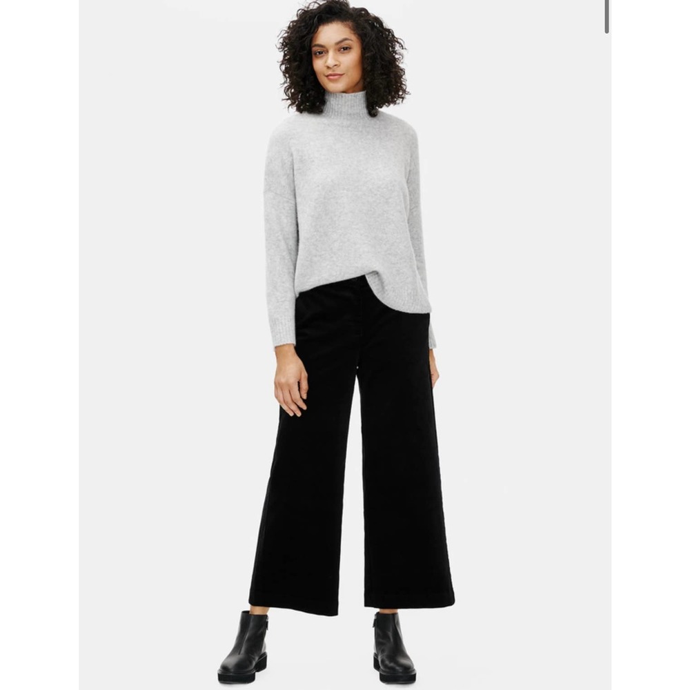 NWOT Eileen Fisher Wide Leg Courdoroys Black Small